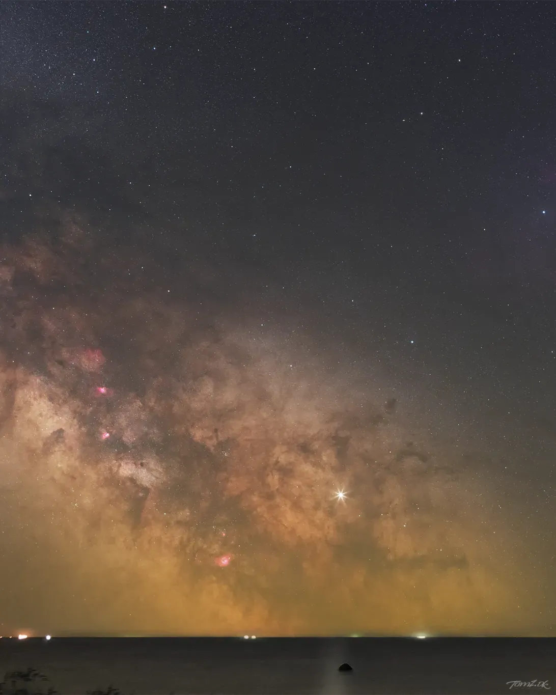 Nyheder og opdateringer - forårsmælkevejen fra Dark Sky Møn